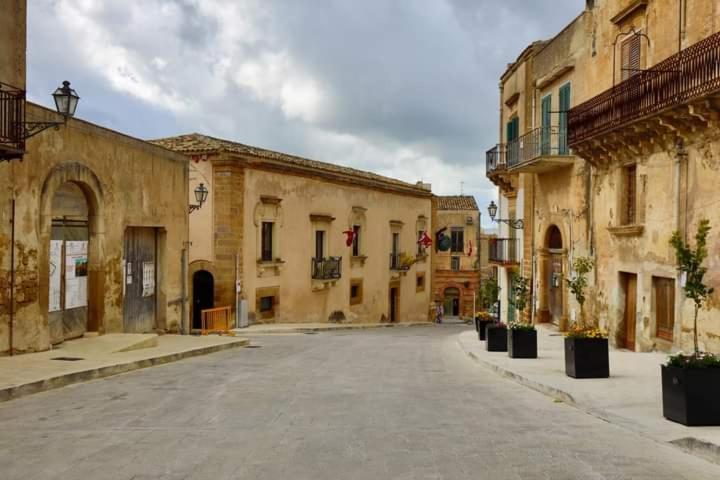 Rinaldo Holiday Home Sambuca di Sicilia Exterior foto